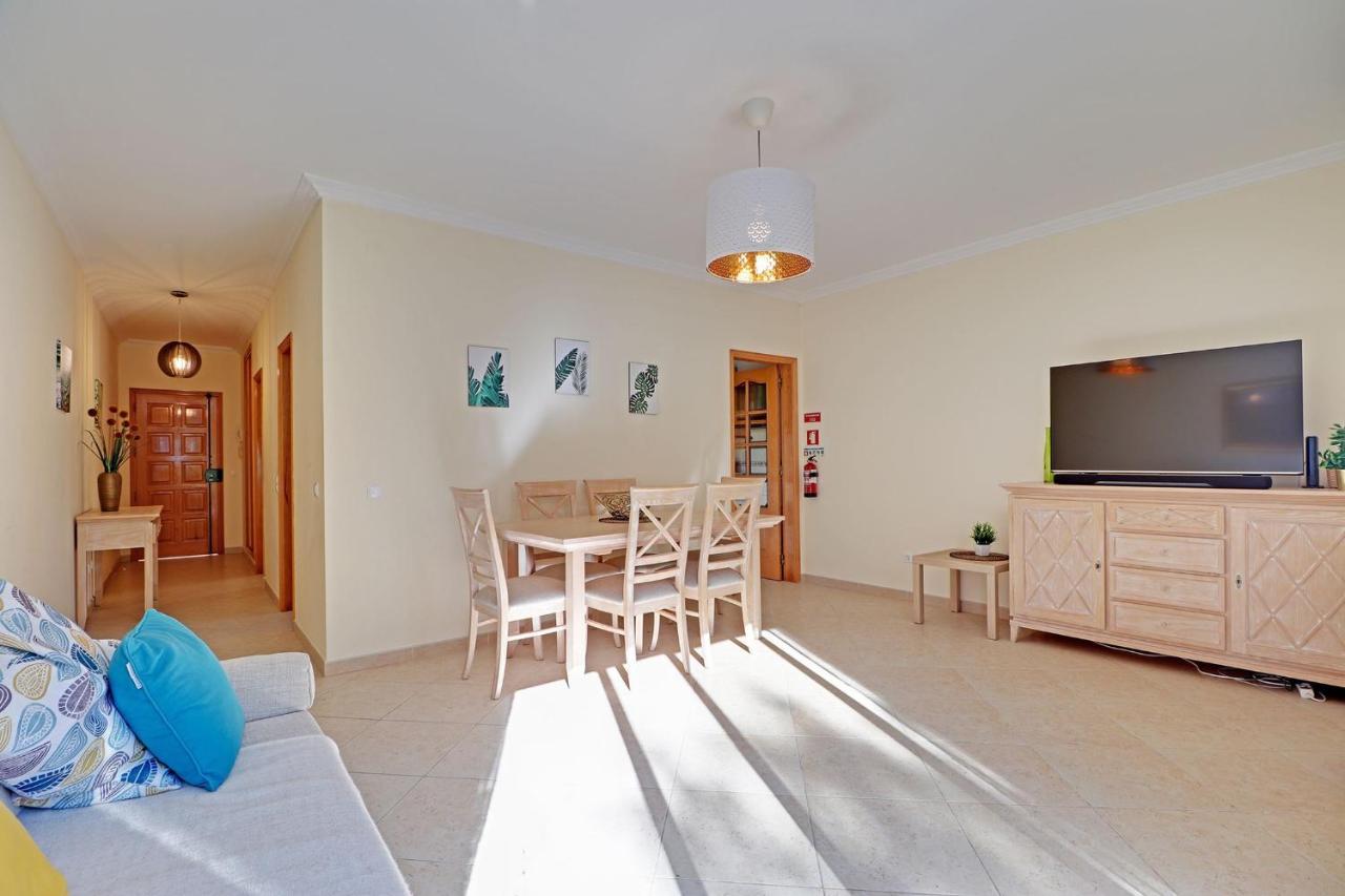 Vilamoura Delight With Pool By Homing Extérieur photo